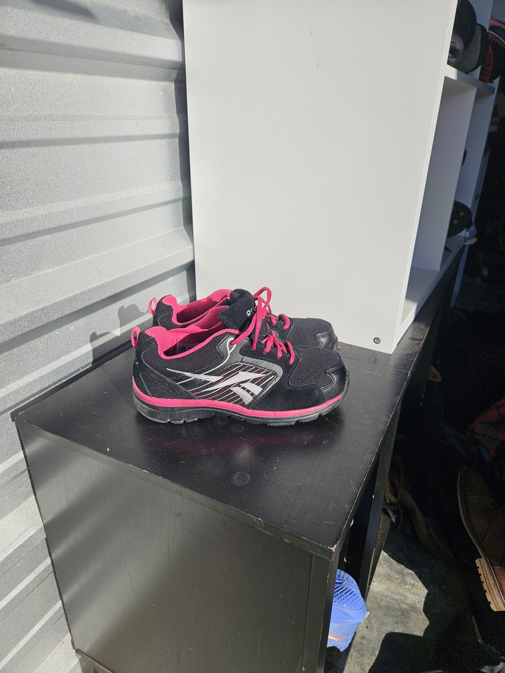 Reebok Work Women’s 7W Safety Toe SD Work Shoes Black Pink RB454